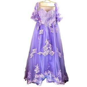Ball Gown, Prom, Formal (16) Lilac Strapless Embroidered Gown w/Separate Sleeves